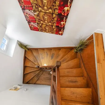 Appartement On The Rooftops Of - Marais *