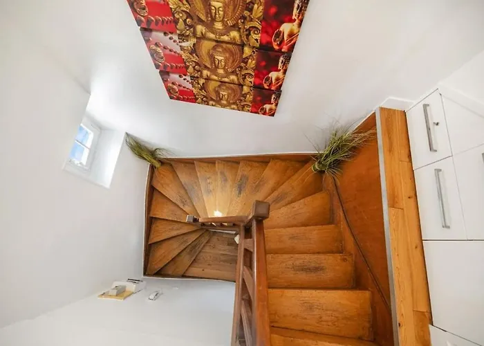 Apartment On The Rooftops Of - Marais *